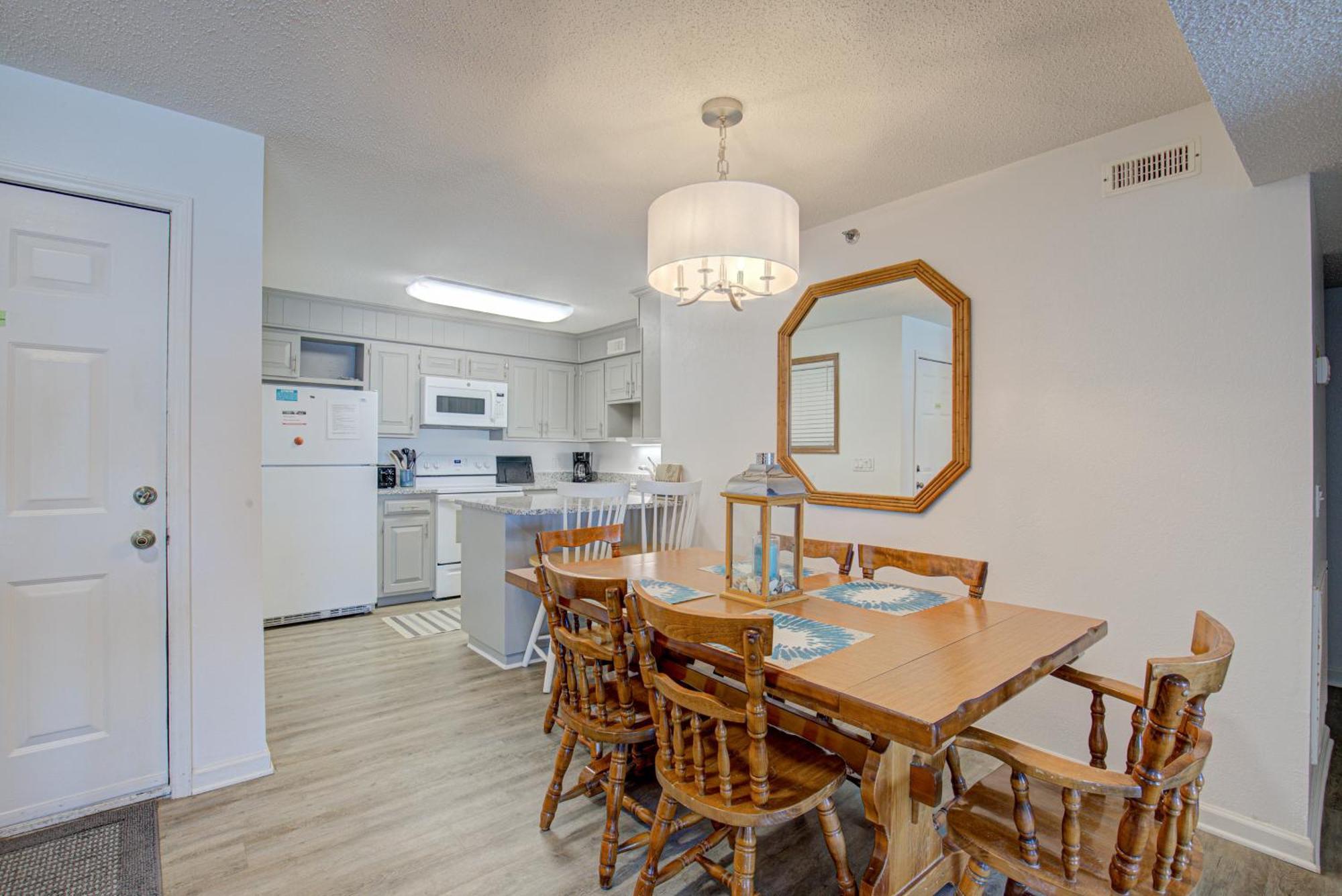 Shipwatch Villas North Topsail Beach Room photo